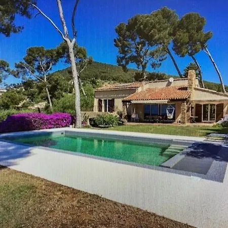 Villa Exceptionnelle Maison, 4 Chambres Sdb Carqueiranne