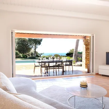 Exceptionnelle Maison, 4 Chambres Sdb
